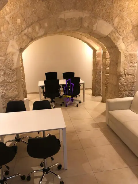 Office to rent in Valletta
