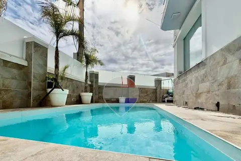 3 Bedroom Semi-Detached Villa For Sale in Birguma
