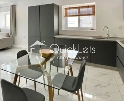 3 bedroom Apartment to rent in Ta' Xbiex