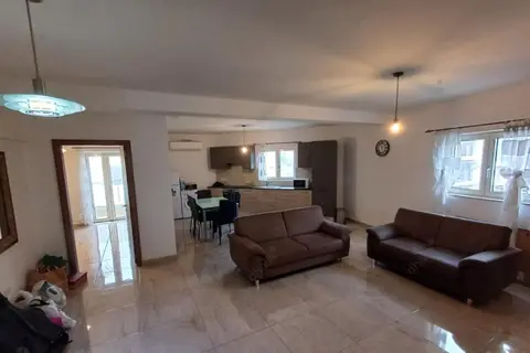 9 Bedroom Apartment For Sale in Qormi
