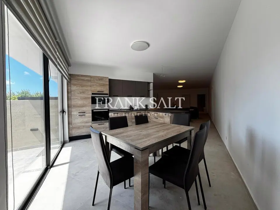 St Julians, Furnished Apartment