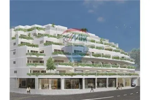 Garage (Residential) for sale in St Julian's