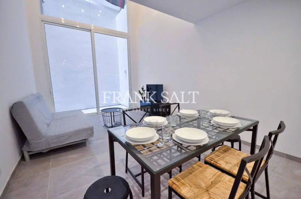 Gzira, Duplex Apartment