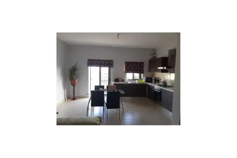 3 Bedroom Apartment For Sale in Zejtun