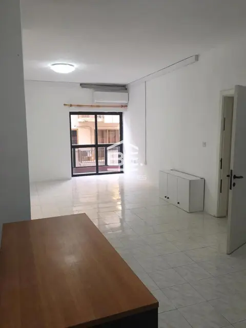 Commercial to rent in Sliema