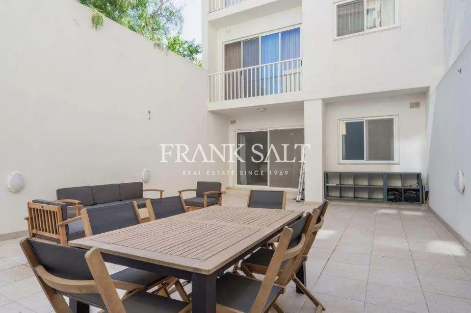 St Julians, Furnished Apartment