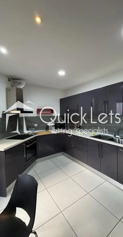 4 bedroom Apartment to rent in Sliema