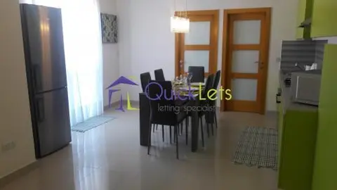 2 bedroom Penthouse to rent in Santa Venera