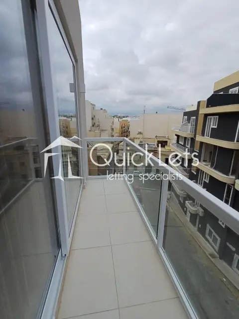 2 bedroom Apartment to rent in San Gwann