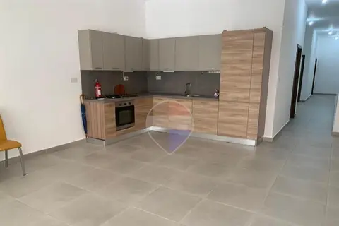 2 Bedroom Maisonette For Sale in Msida