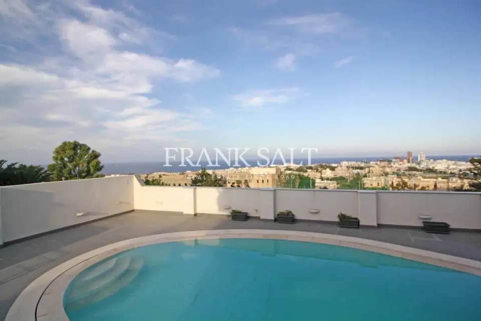 Madliena, Furnished Semi-detached Villa