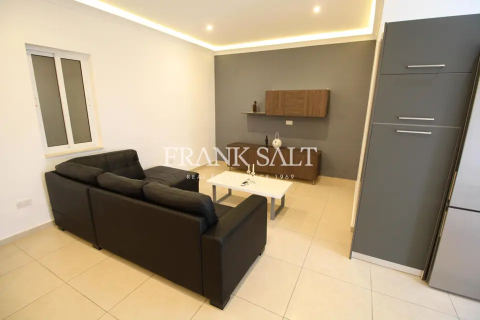 Gzira, Apartment