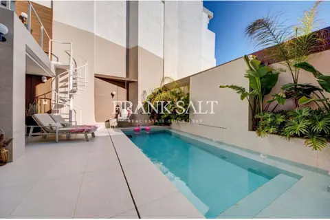 3 Bedroom House of Character For Sale in Qrendi