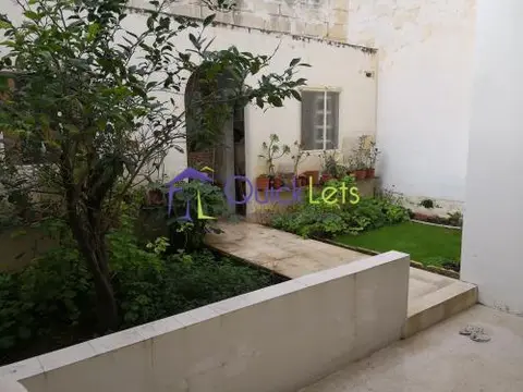 2 bedroom Maisonette to rent in Xghajra