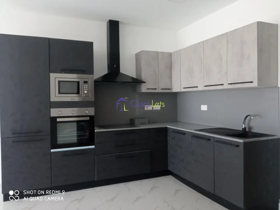 3 bedroom Apartment to rent in Santa Venera