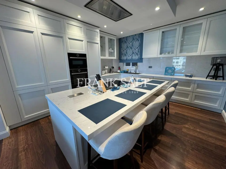 St Julians, Furnished Apartment
