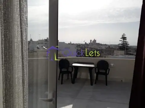 2 bedroom Penthouse to rent in Zebbug
