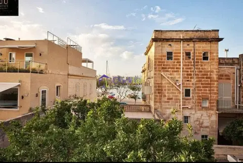 3 bedroom Maisonette to rent in Ta' Xbiex