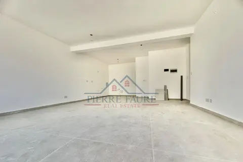 3 Bedroom Apartment For Sale in Gharghur