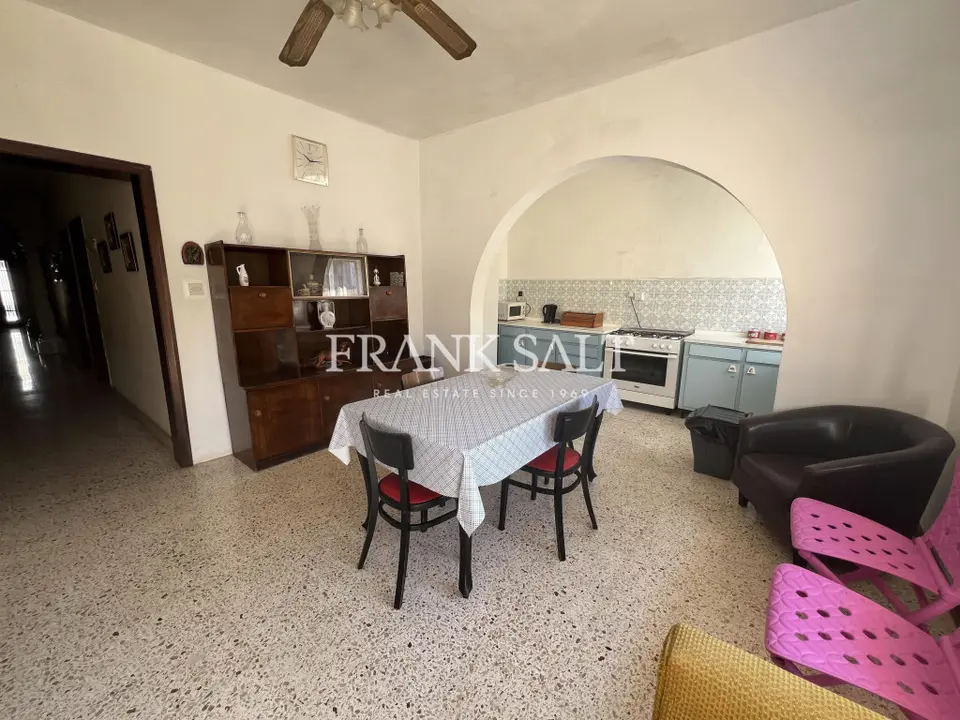 Rabat, Furnished Elevated Maisonette