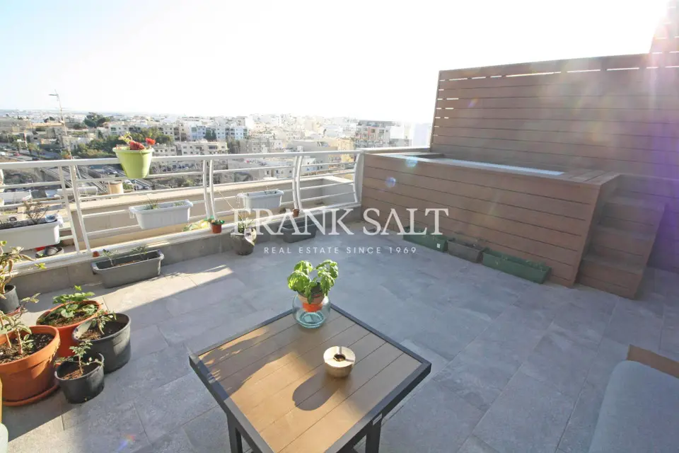 St Julians, Furnished Apartment