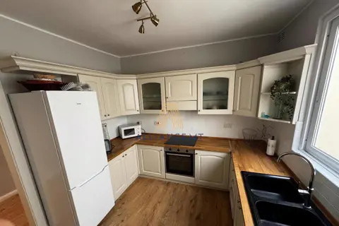 3 Bedroom Apartment To Rent in St Julian's