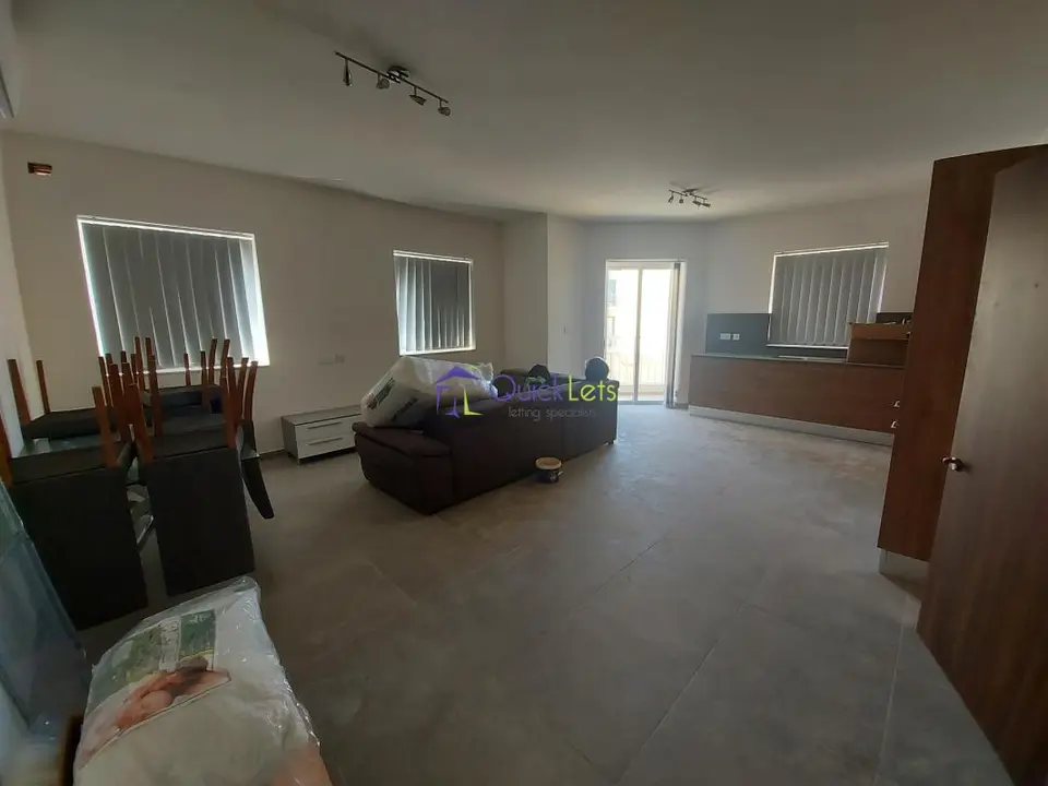 3 bedroom Apartment to rent in Marsaskala