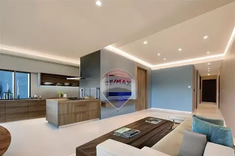 3 Bedroom Apartment For Sale in Ghaxaq