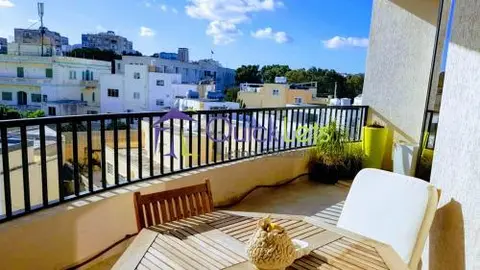 3 bedroom Penthouse to rent in St. Julians