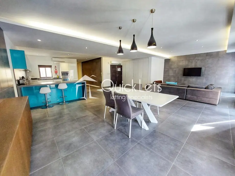 3 bedroom Apartment to rent in Sliema