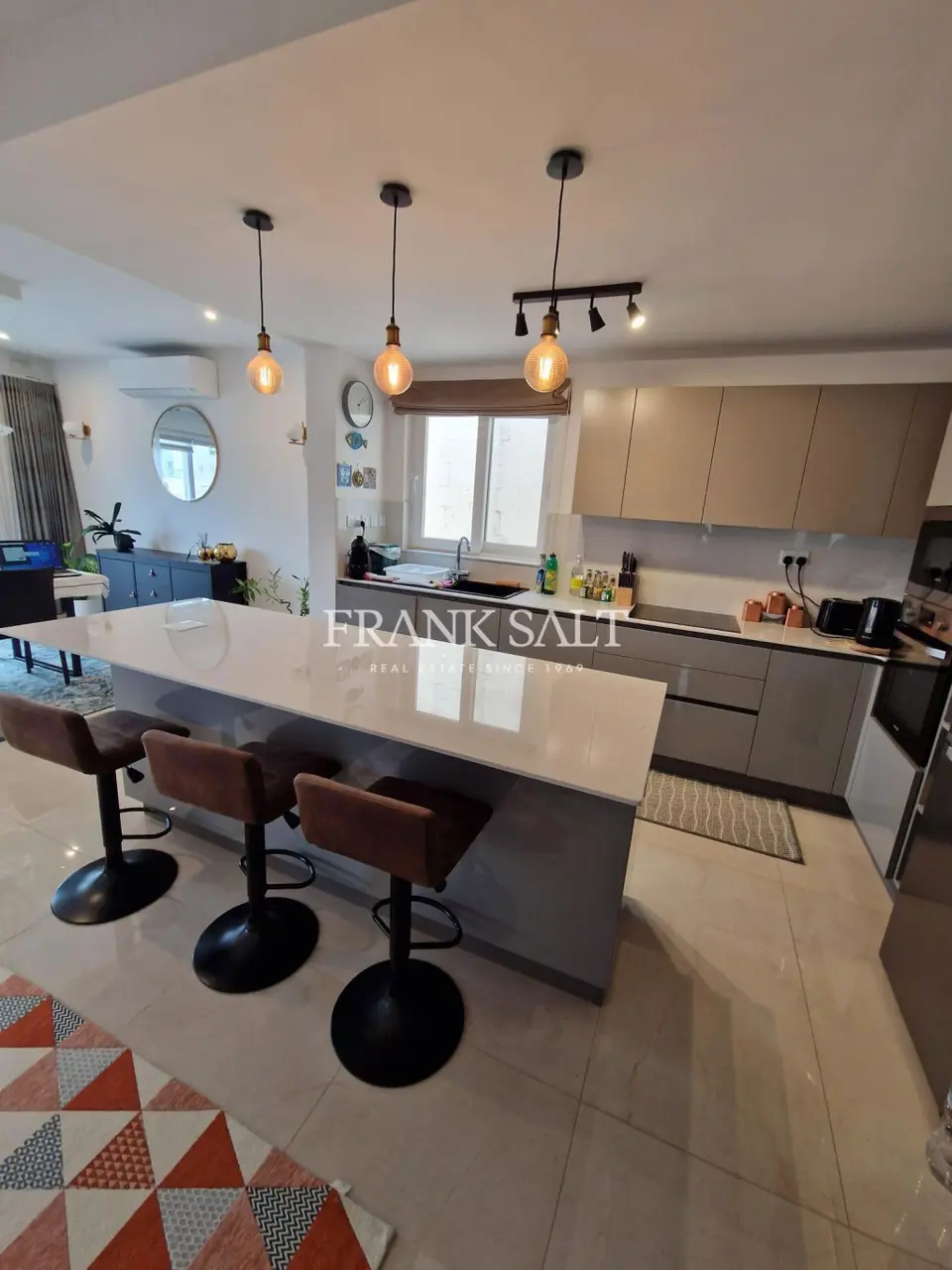 Lija, Furnished Apartment