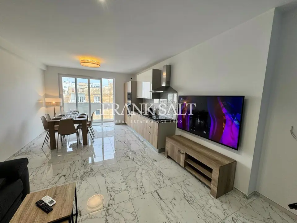 2 bedroom Apartment to rent in Ta' Xbiex