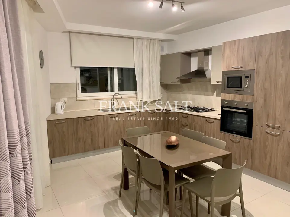Gzira, Furnished Apartment