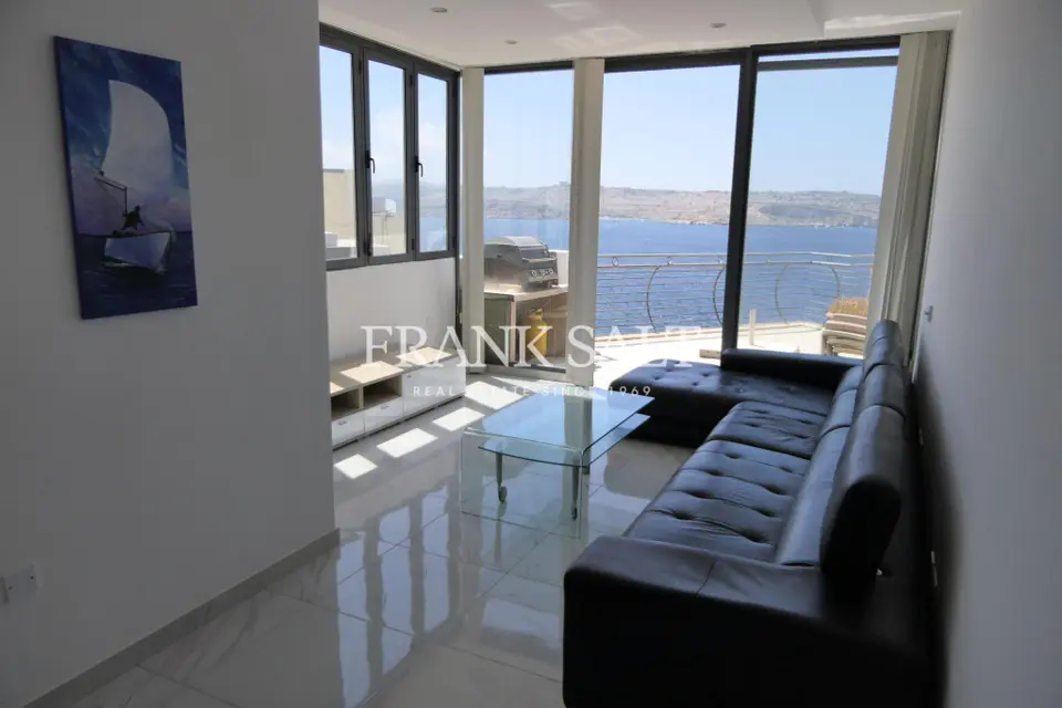 Bugibba, Furnished Penthouse