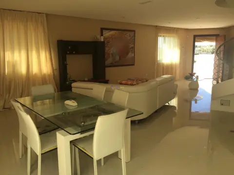3 bedroom Detached Villa to rent in Marsaxlokk