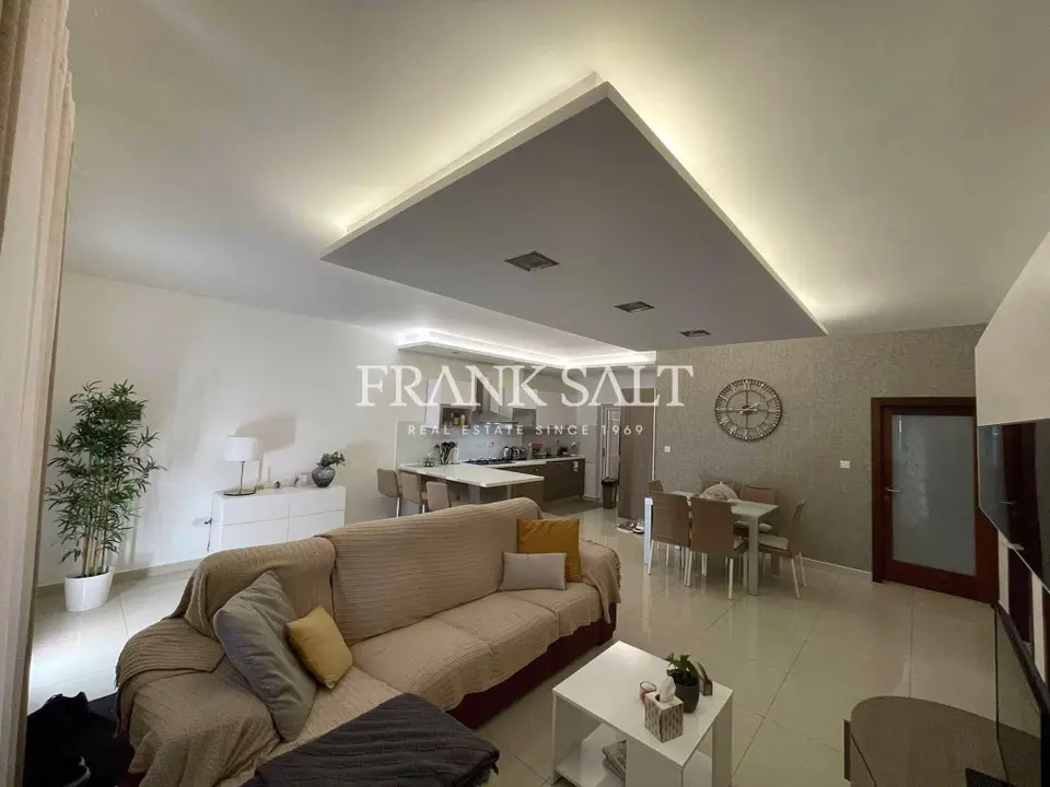 Marsascala, Furnished Maisonette