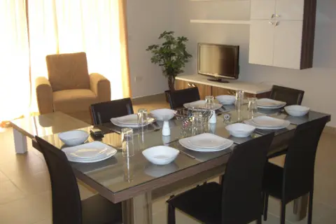 3 bedroom Apartment to rent in Marsaskala