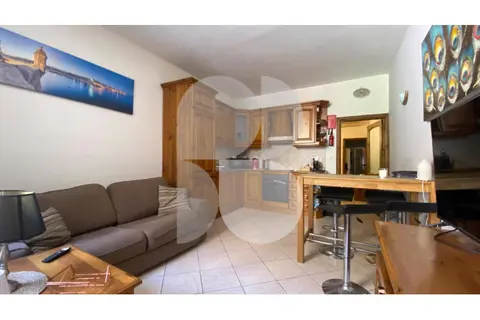 1 Bedroom Maisonette For Sale in St Julian's