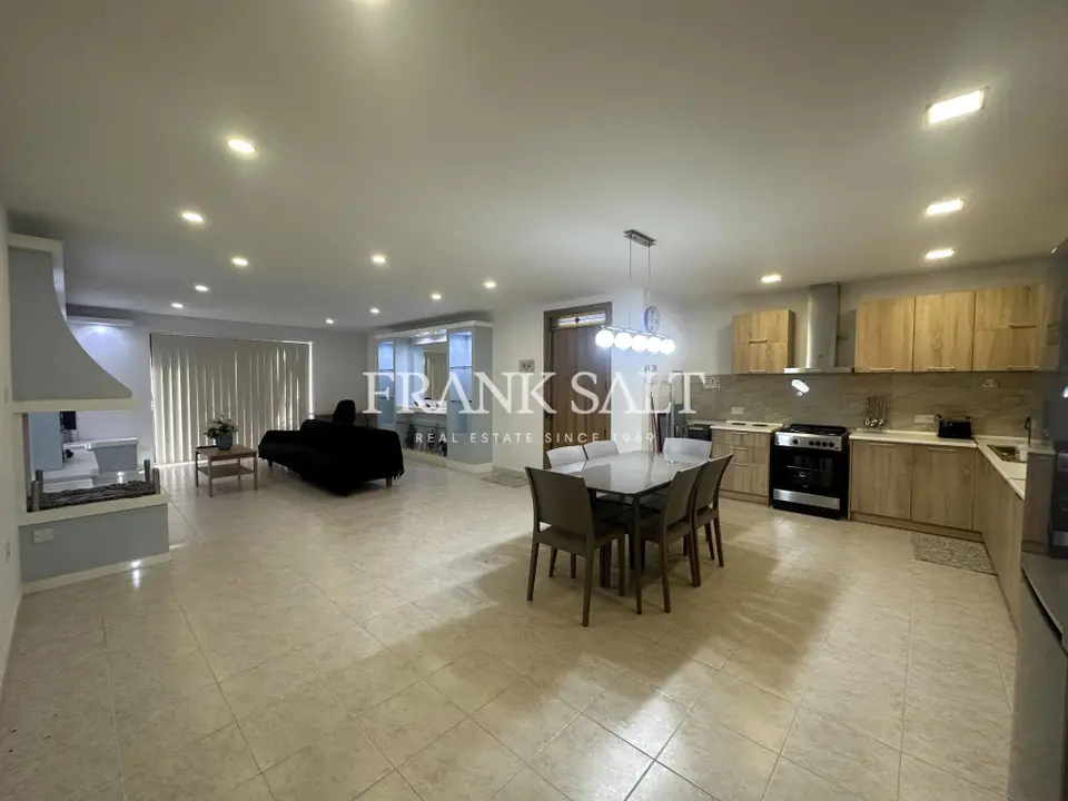 Fgura, Furnished Apartment