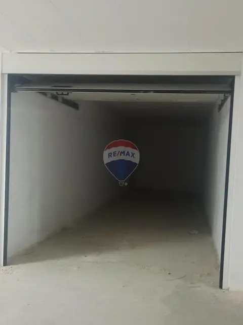 Garage (Residential) for sale in Qawra