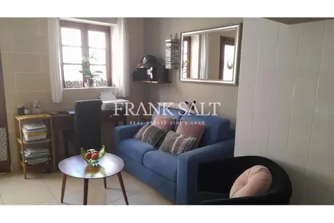 1 Bedroom Maisonette For Sale in Sliema