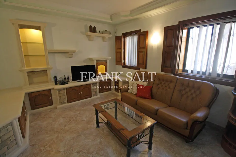 St Julians, Terraced House