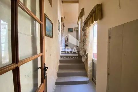 3 Bedroom Town House For Sale in Gozo - Gharb