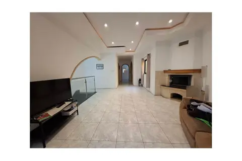 3 Bedroom Maisonette For Sale in Zabbar