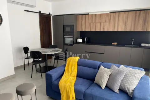 1 Bedroom Penthouse To Rent in Swieqi