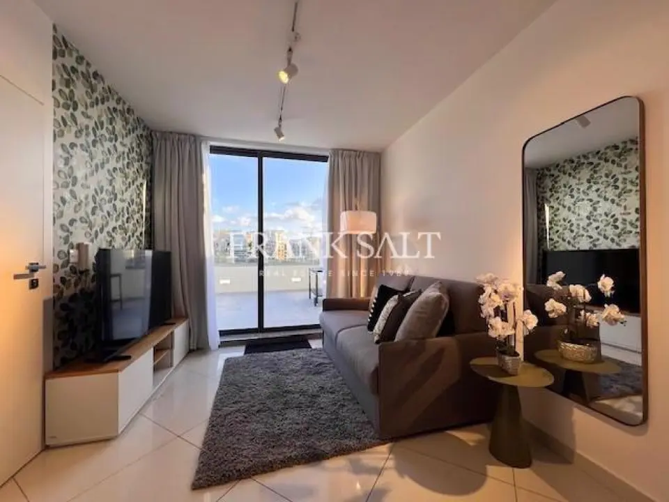 1 bedroom Penthouse to rent in Ta' Xbiex