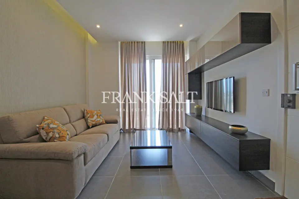 St Julians, Furnished Apartment