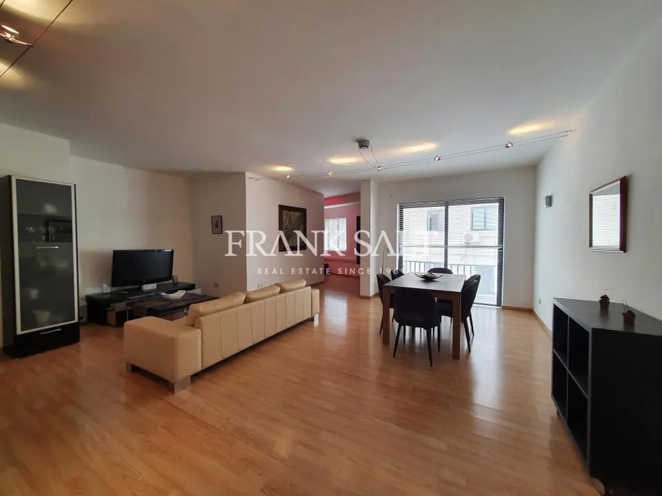 St Julians, Furnished Apartment