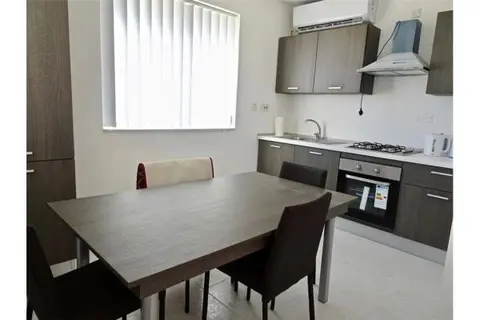 1 bedroom Penthouse to rent in Sliema