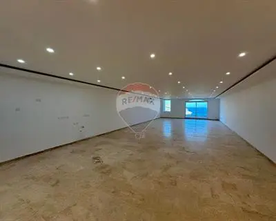 4 bedroom Apartment for sale in Gozo - Ghajnsielem
